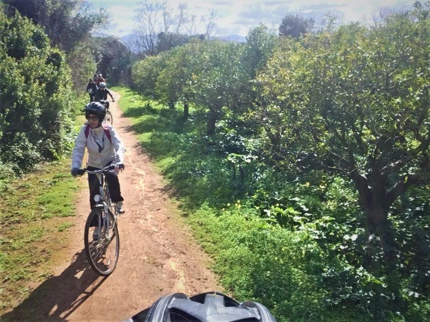 a PRIVATE ride of Favorita Park and Mondello - Palazzina Cinese (Chinese Palace): where the story becomes real