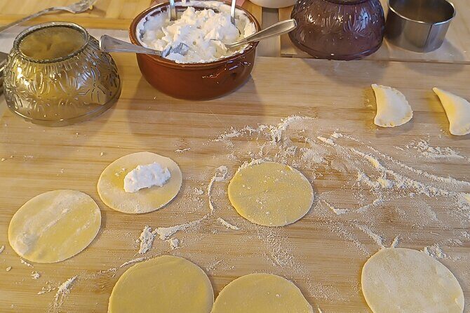 Fresh pasta and tiramisù class in Palermo - Ingredients and local flavor: why the sauce matters as much as the pasta