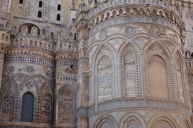 Markets and Monuments: Walking Tour in the Center of Palermo - Quattro Canti and Fontana della Vergogna: Baroque Meets Everyday Life