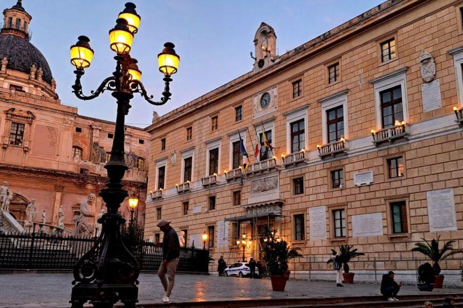 Napoli tour: alla scoperta del centro storico - San Gregorio Armeno Presepi: the nativity street that never tires