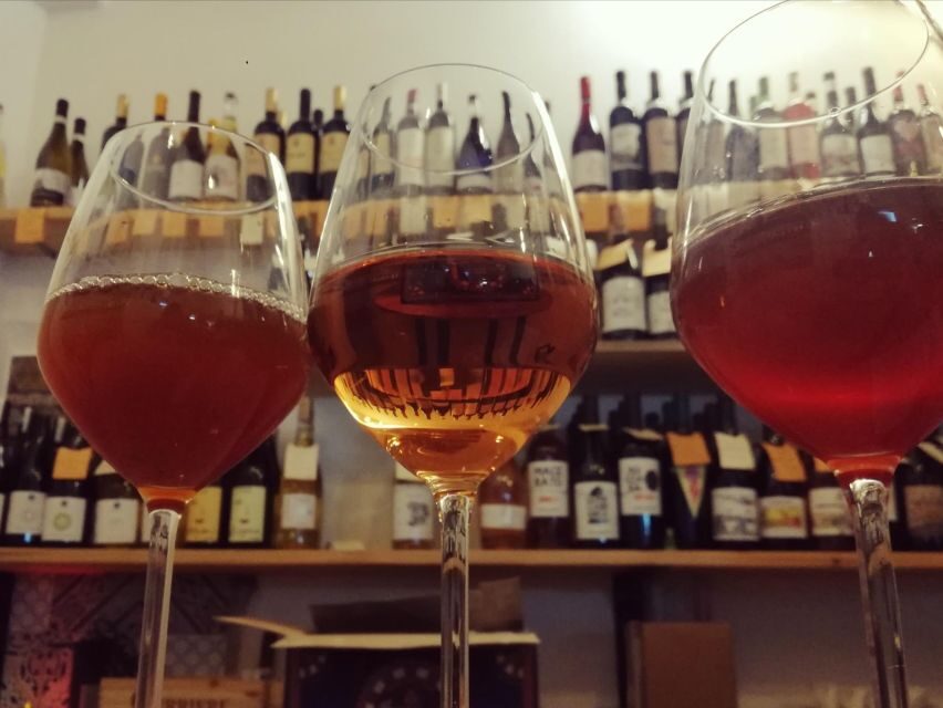 Natural Wine Tasting with snacks at Bottega Monteleone - The tasting flow: Pet Nat to dessert, in a smart order