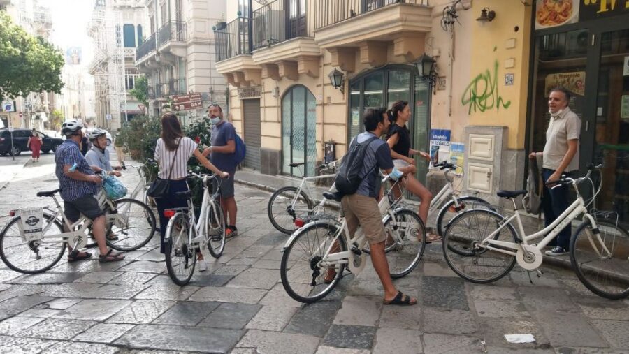 Palermo: Anti-mafia Bike Tour - Starting at Discesa dei Giudici: the briefing that sets the tone