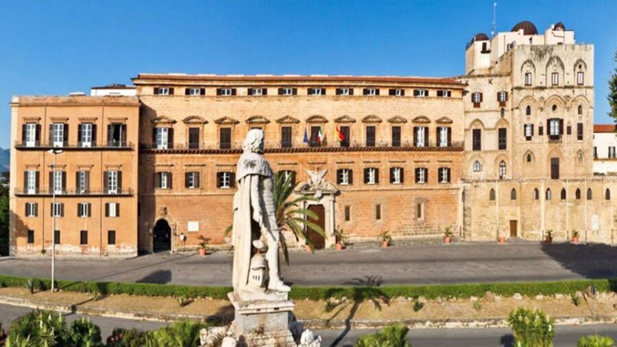 Palermo Audioguide - TravelMate app for your smartphone - Download and Activation: the Real Logistics Are Minimal