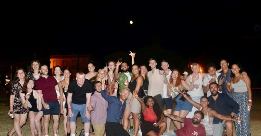 Palermo: Guided Bar Crawl with Shots and Discounts on Drinks - Five bars, one wristband: how the discounts really help