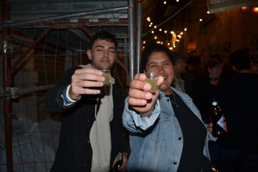 Palermo: Guided Bar Crawl with Shots and Discounts on Drinks - The walk through Palermo: photo stop, market visit, and short scenic breaks