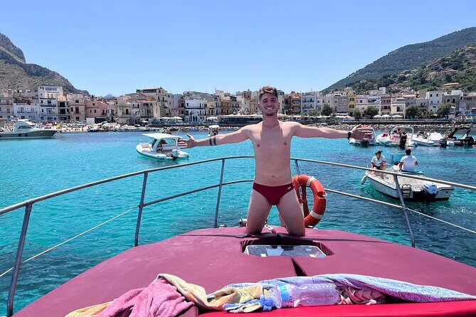 Palermo Half Day Boat Tour with Palermo Experiences - Grotta della regina (Queen’s Cave) snorkeling stop