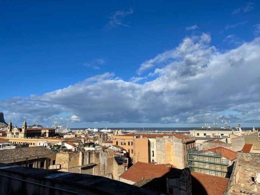 Palermo: Historical Center Walking Tour with Rooftop Views - Piazza San Domenico to Corso Vittorio Emanuele: where the walk starts to click
