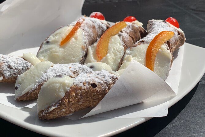 Palermo on a plate: Traditional Food & Wine tour (by Streaty) - Via Vittorio Emanuele: The Walk That Links the Stops