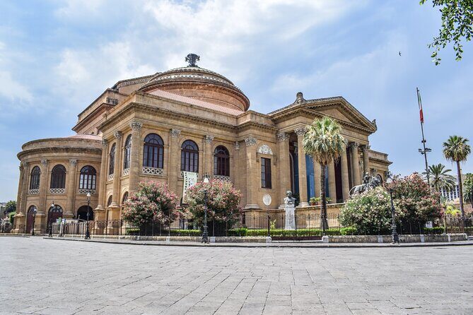 Palermo Scavenger Hunt and Highlights Self Guided Audio Tour - Stop 3: Chiesa del Gesu