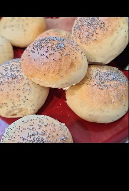 Palermo: Sicilian Bread Masterclass - Skip the wait, meet the teacher: what the experience feels like