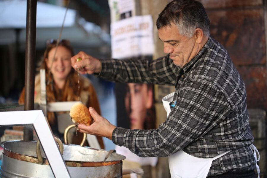 Palermo: Street Food and Local Market Tasting Tour - Drinks and Dessert: Beer Culture, a Wine Option, and Cannoli/Gelato Finish