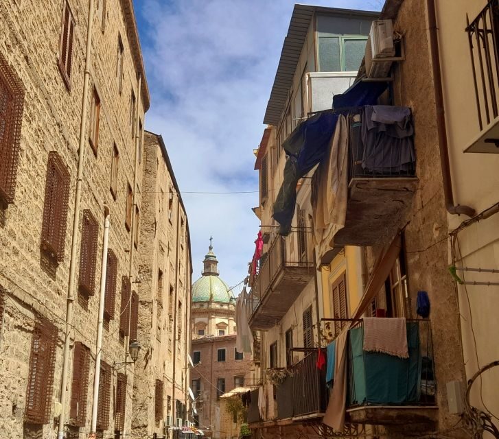 Palermo: Street Food Tour in Ballarò and Vucciria Markets - Meeting at Palermo Cathedral: The Smart Starting Point