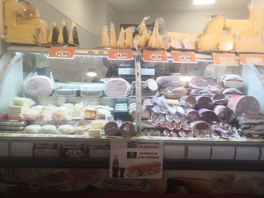Palermo: Street Food Walking Tour at Sunset - Dietary fit: vegetarian is possible, vegan isn’t