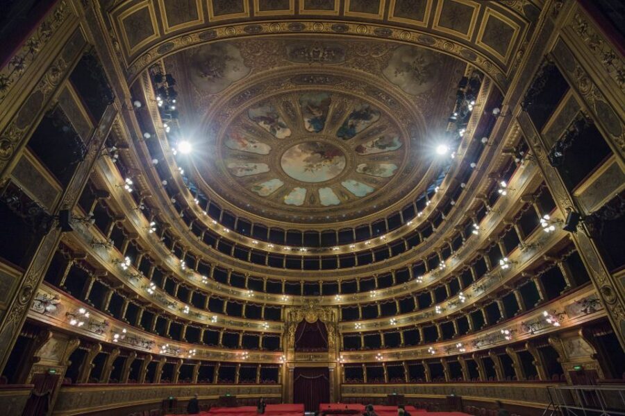 Palermo: Teatro Massimo Opera House Guided Tour - Stop 1: the foyer and the art you actually notice