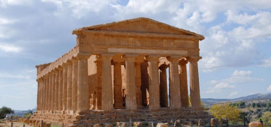 Palermo to Siracusa: stop al Valley of Temples & Roman Villa - Valley of the Temples: UNESCO on your feet with an audio-guide