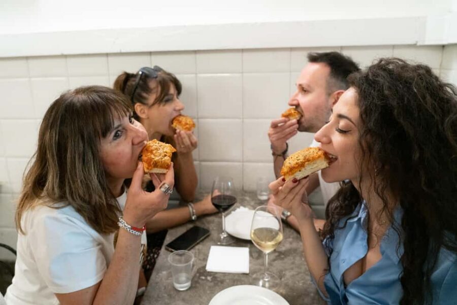 Palermo: Traditional Full Meal Food Tour with a Local - Fontana Pretoria Dessert Finale: Cannoli, Granita, and Chilled Sweetness