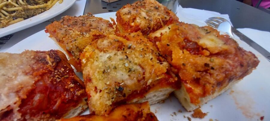 Palermo: Traditional Full Meal Food Tour with a Local - What the Guides Add (English and Italian, plus real street stories)