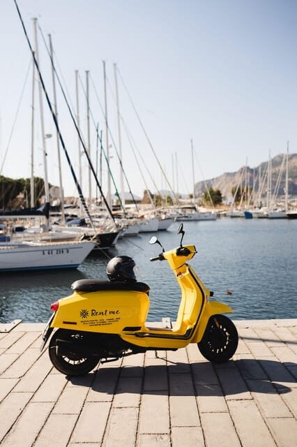 Rent beautiful iconic scooters and discover Sicily. - Key things to know before you ride