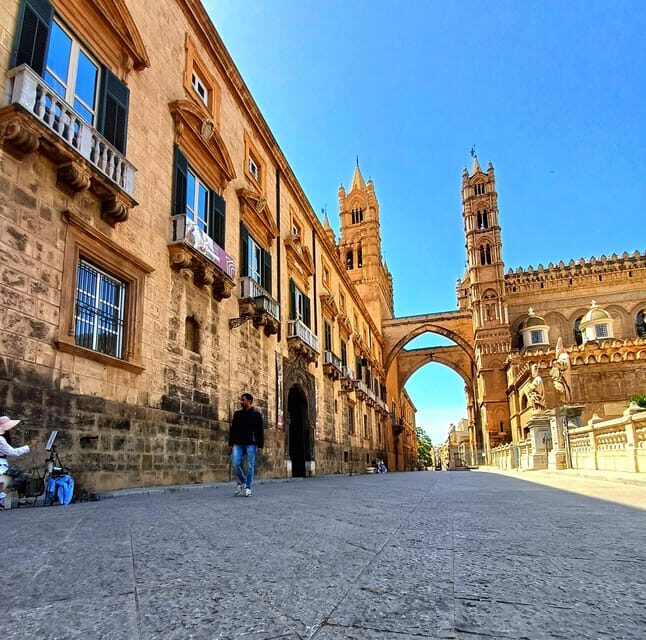Scopri il Cuore di Palermo: arte, monumenti e mercati - Santa Rosalia, Beati Paoli, and Other Legends With Real Meaning
