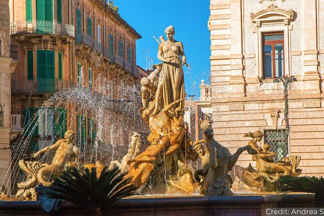 Sicily: See & Do the Classic Route in 7 Days, 1st Class Tour - Taormina’s cliffside viewpoint: Greek theatre and easy roaming