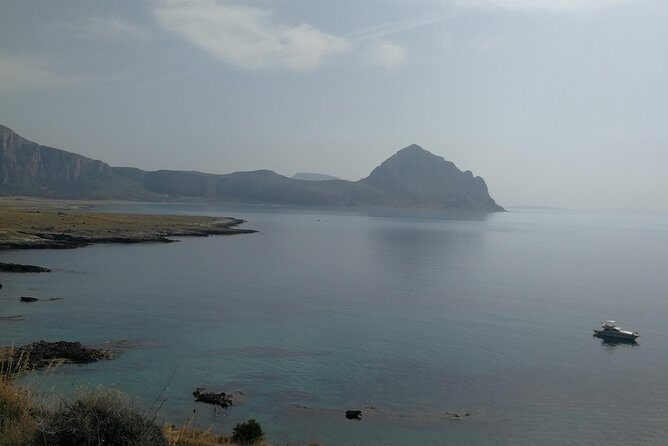 Transfer from Palermo Airport to Marina di Portorosa, Furnari - Meet your driver: local knowledge plus punctual professionalism