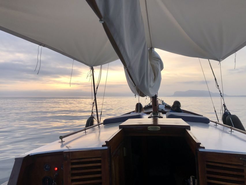 Vela Boheme ~ Vintage Sicilian Boat Tour - Angela1968 at La Cala: the “old boat” feeling starts fast